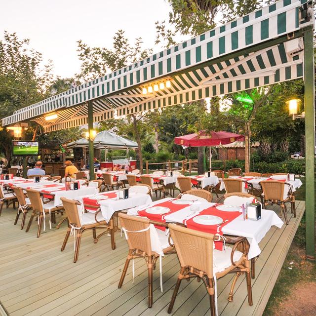 Hotel L'Etoile Beach