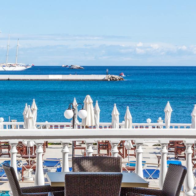 Hotel Aeolos