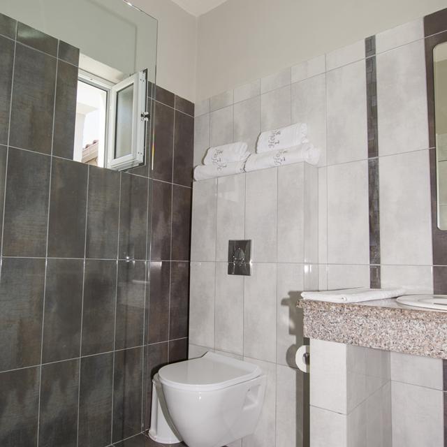 Appartementen Lithakia Beach