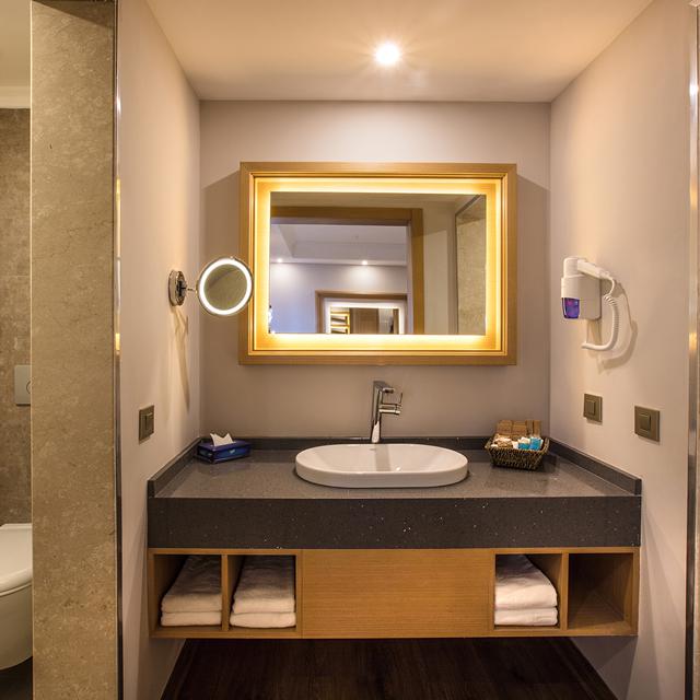 Hotel Korumar Ephesus Beach & Spa