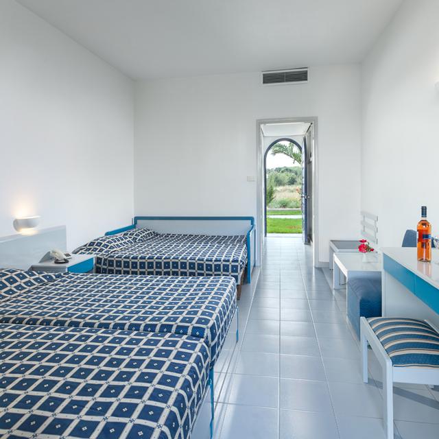 Hotel Aeolos Beach