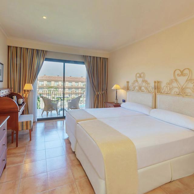 Hotel La Quinta Menorca Portblue - adults only