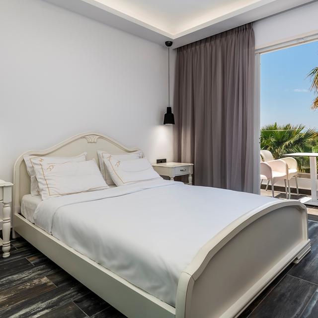 Diamond Boutique Hotel