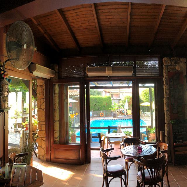 Hotel Ammon Garden
