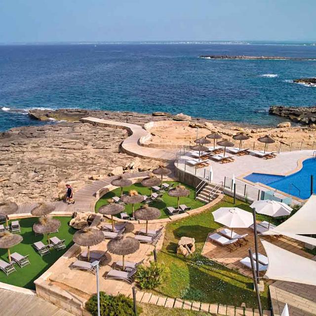 Universal Hotel Cabo Blanco